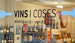 Foto escaparate vins i coses